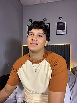 Leo_Savage_'s Webcam Show