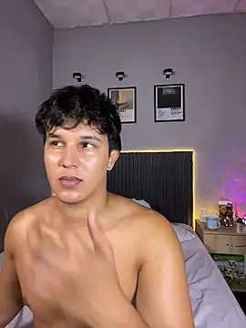 عرض كام Leo_Savage_