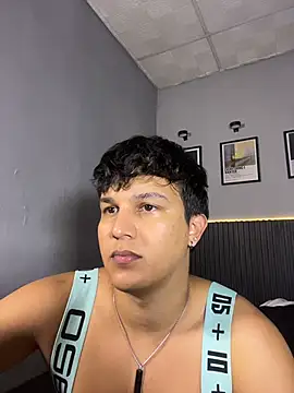 Leo_Savage_ Webcam Show