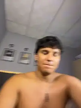 Leo_Savage_ 在線直播表演