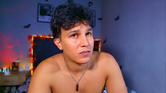 عرض كام Leo_Savage_
