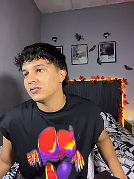 Leo_Savage_ Webcam show
