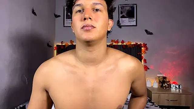 Show de webcam de Leo_Savage_