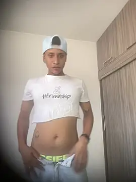 Patrick_Hott_n Webbikameraesitys