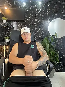 Alexander_ferre 网络视讯表演