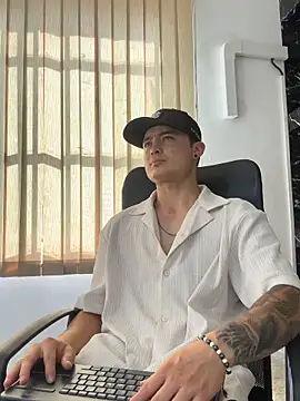 Alexander_ferre 网络视讯表演
