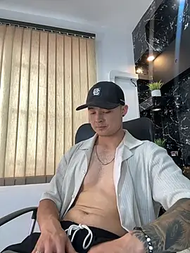 Alexander_ferre 网络视讯表演