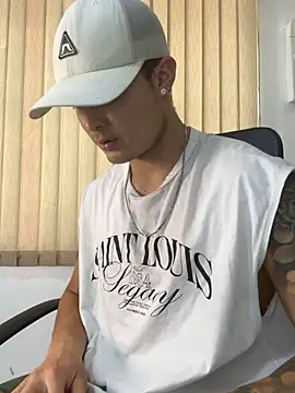 Alexander_ferre 网络视讯表演