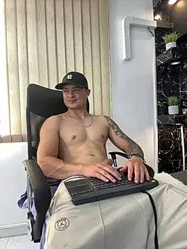 Alexander_ferre 网络视讯表演