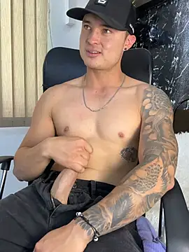 Alexander_ferre 网络视讯表演