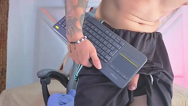 Alexander_ferre webkamerás műsora