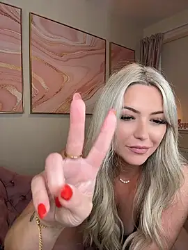 Lola_Lovexxxx Live XXX-chat