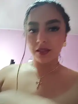 CelesteBlaze_: διαδικτυακό σόου στην κάμερα