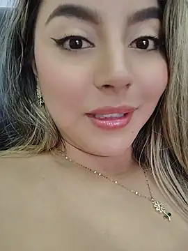 Chat +18 de CelesteBlaze_ ao vivo
