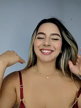 دردشة CelesteBlaze_ الجنسية المباشرة