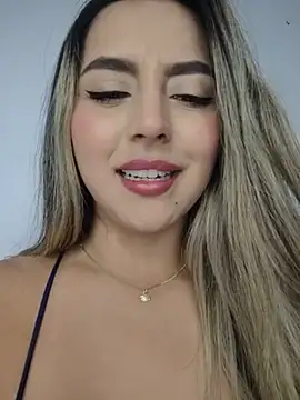 CelesteBlaze_ Pertunjukan Webcam