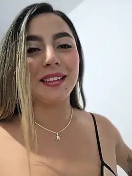 CelesteBlaze_'s Live XXX Chat