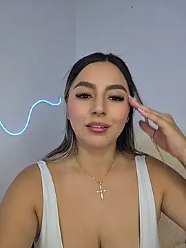 CelesteBlaze_ XXX чат на живо