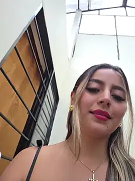 CelesteBlaze_n Webbikameraesitys