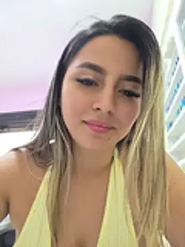 CelesteBlaze_ Шоу с уебкамера