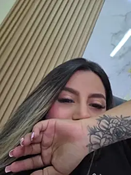 CelesteBlaze_'s Webcam Show