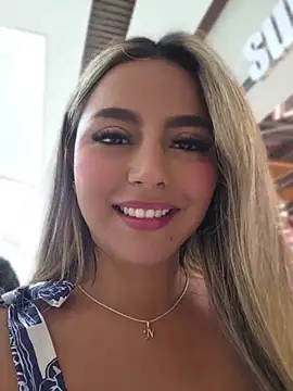 CelesteBlaze_ Show in webcam