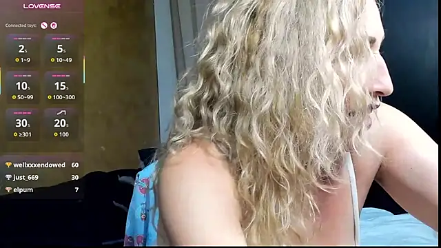 LilyQueen_cg লাইভ XXX চ্যাট