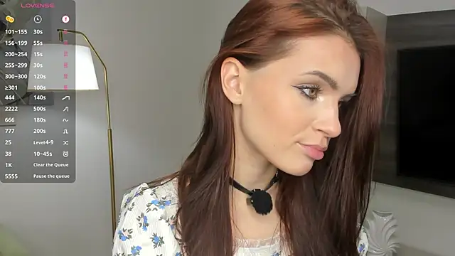 צ'אט XXX בשידור חי של TeriRipka