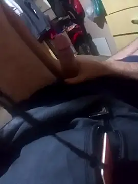 marcosPrecision's Webcam Show