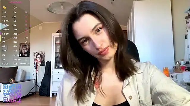 DarlineBrustera – live chatrum