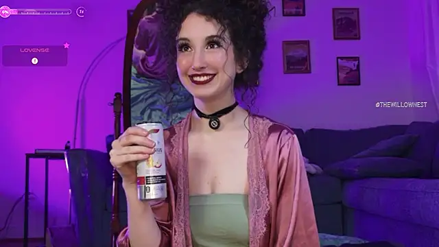 thewillownest_'s Webcam Show