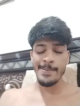 Wild_Vassu webkamerás műsora