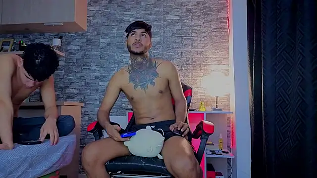 TheimperialBoys77's Live XXX Chat