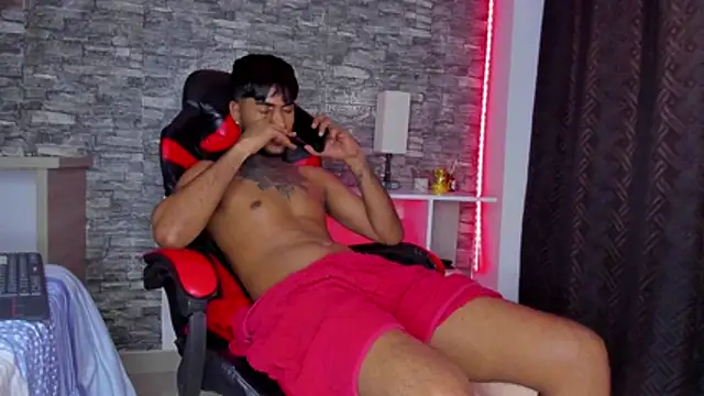 TheimperialBoys77 Chat XXX live