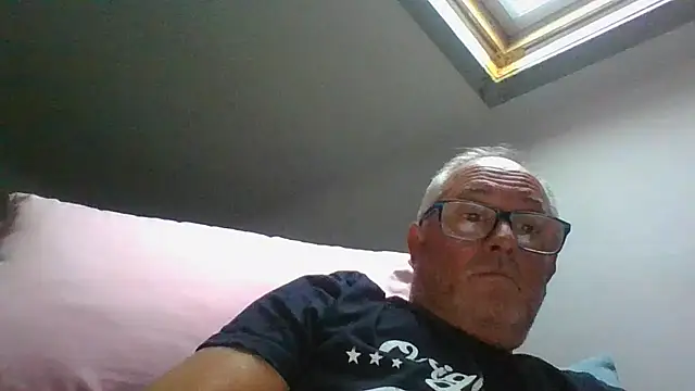 naughtygrandad1 – webcam-show