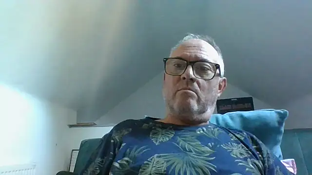 naughtygrandad1: διαδικτυακό σόου στην κάμερα