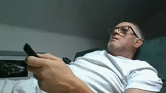 Show de naughtygrandad1 na webcam
