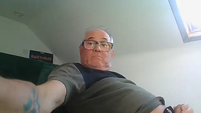 naughtygrandad1 在線直播表演