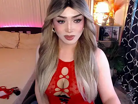 Show modela OliviaGrace_Hilton na web-kameri