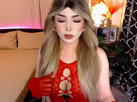 Show modela OliviaGrace_Hilton na web-kameri