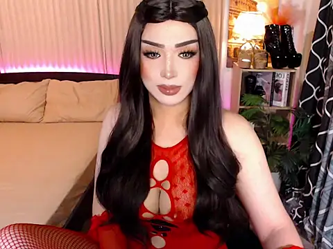 Show modela OliviaGrace_Hilton na web-kameri