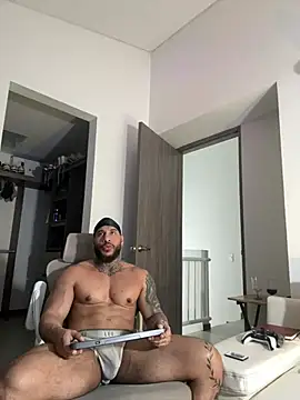 Andrew_Johnnson Show Webcam
