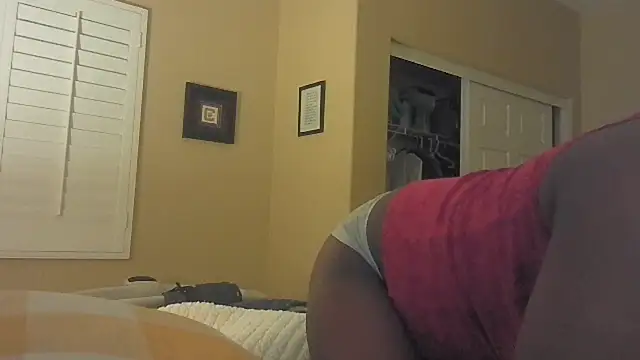 Marlowlovee Pertunjukan Webcam