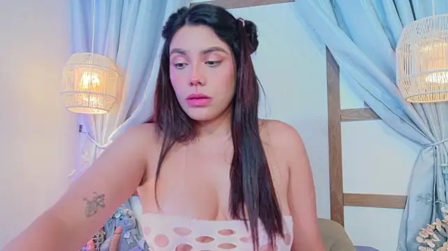 RenataLeclair's Webcam Show
