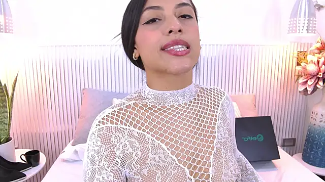Lexxi_gb Chat XXX in diretta