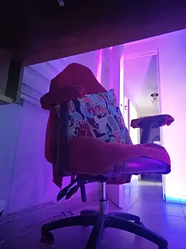 Živá chatovací místnost Miss_Carmilla