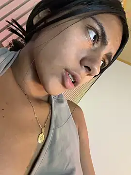 Lilybeeth Adlı Modelin Web Kamerası Şovu