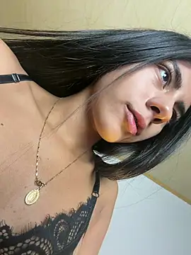 Lilybeeth Шоу с уебкамера