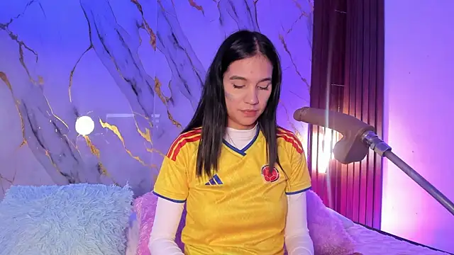 Chat +18 de Emmiicute ao vivo