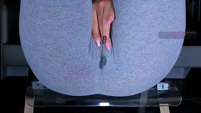 Webkamerová show Cameltoe_squirt_inPants